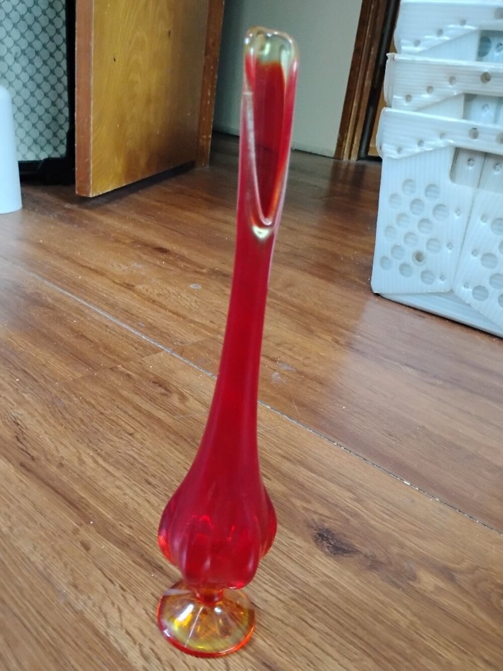 Vintage Viking Glass Amberina Six Petal Swung Vase